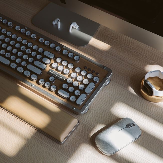 AZIO | 當月明星 - 溫暖而堅定的力量— Maple